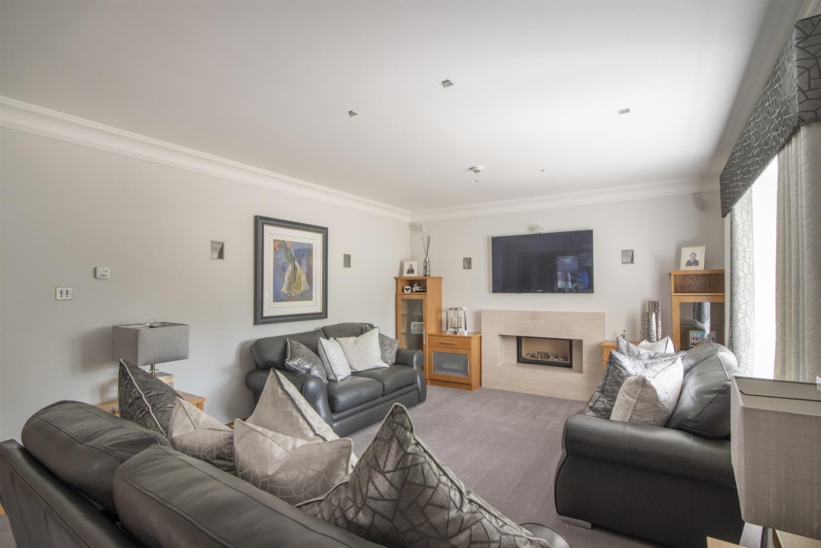 Photos of The Coachmans House, Dollarbeg, Dollar FK14 64754819