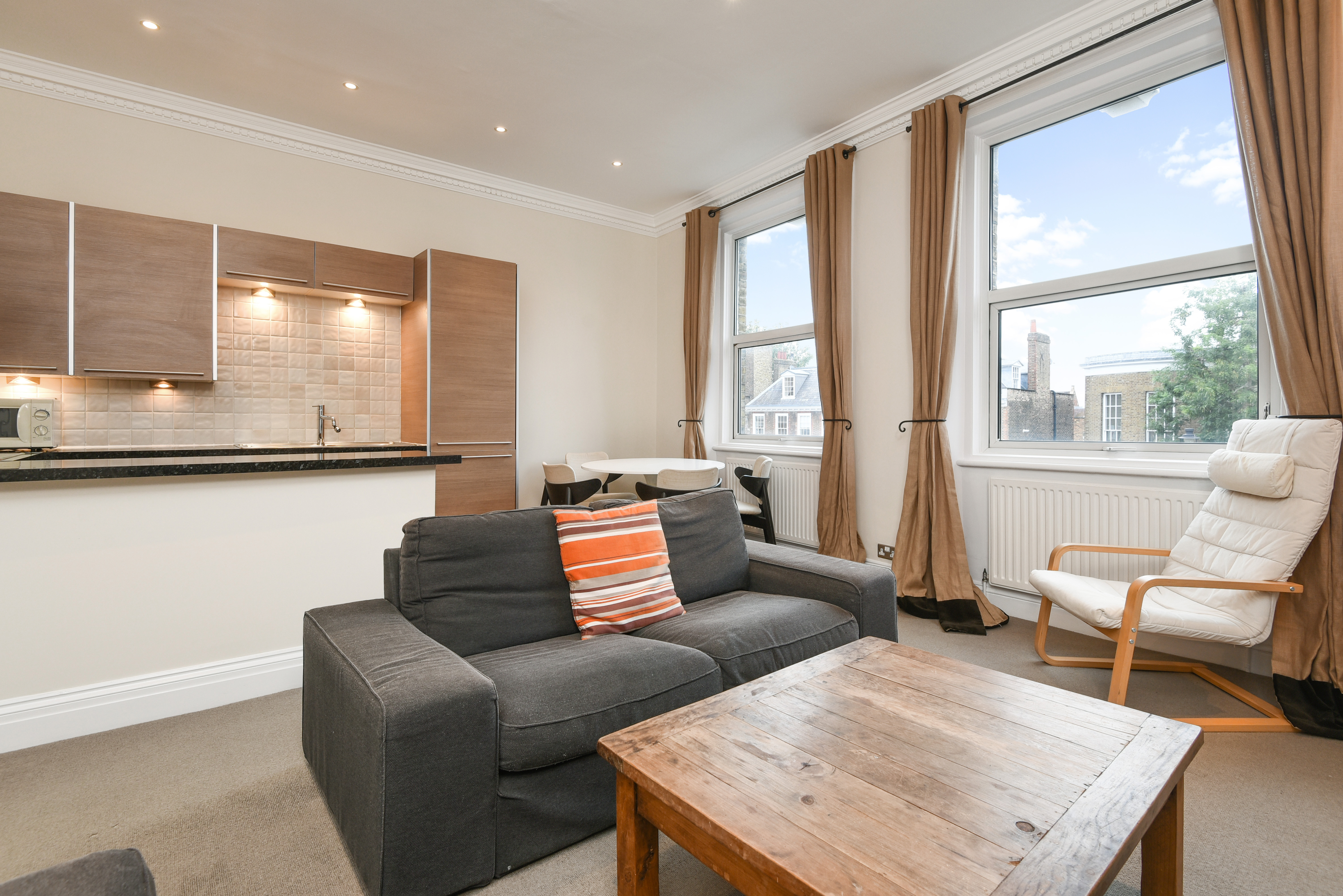 Flat 2, 11, Petersham Road, Richmond photo 2