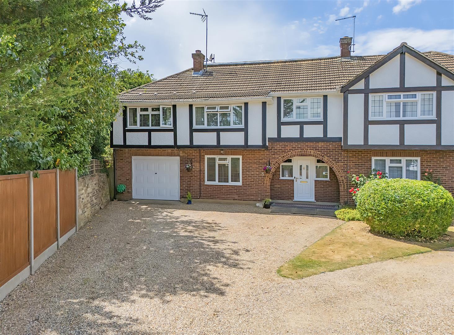 3 bedroom end terrace house for sale in London