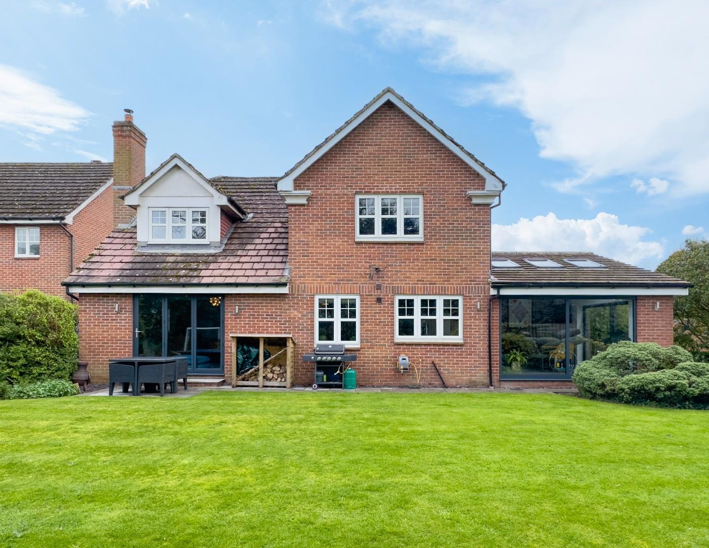 Photos of Manor Farm Close, Copmanthorpe, York YO23 67093525