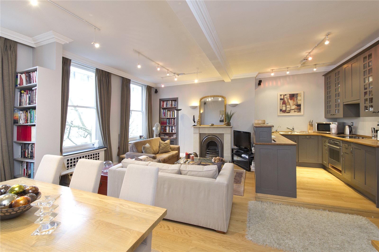 1 bedroom flat for sale in Queen's Gate, South Kensington ...