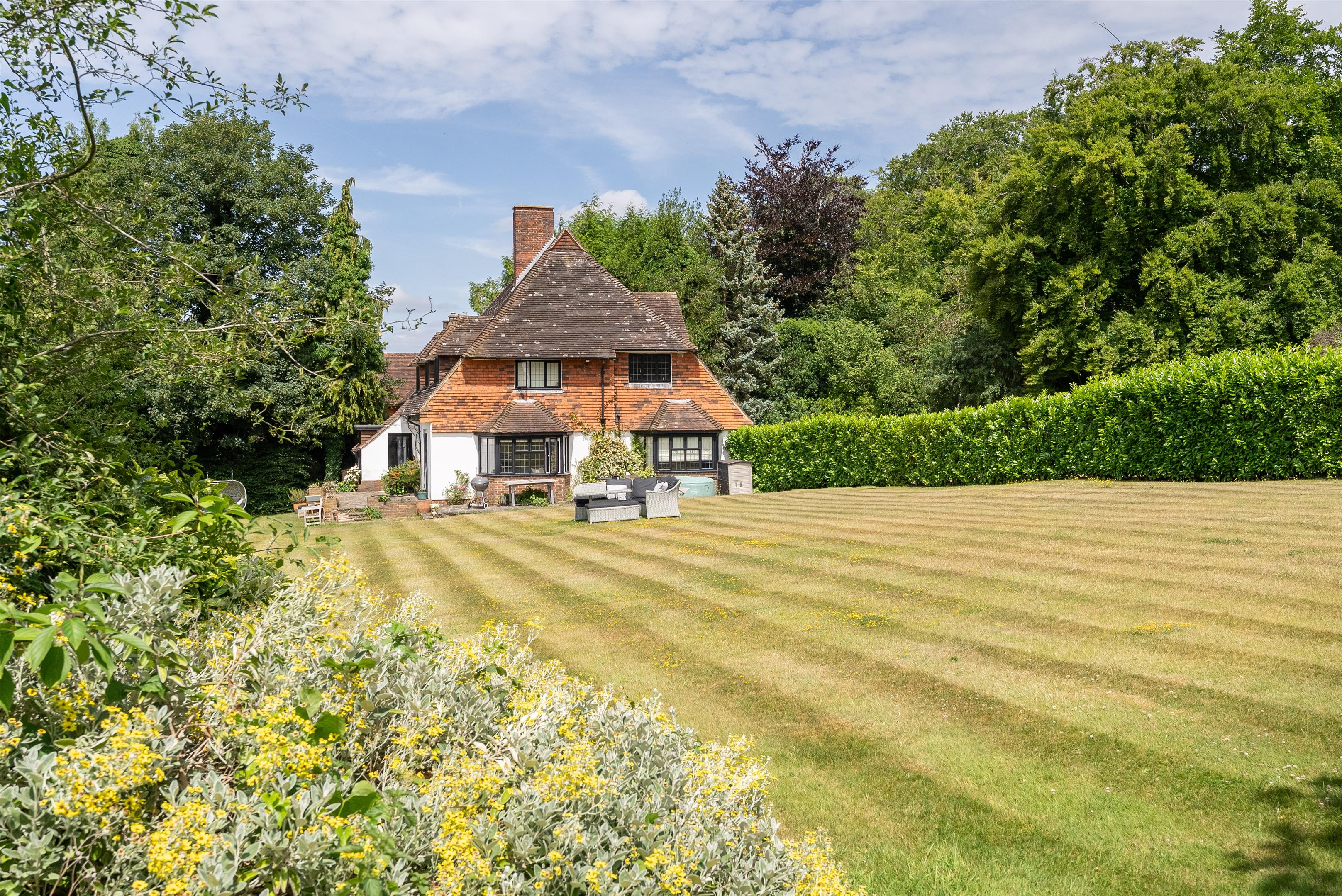 4 bedroom detached house for sale 0