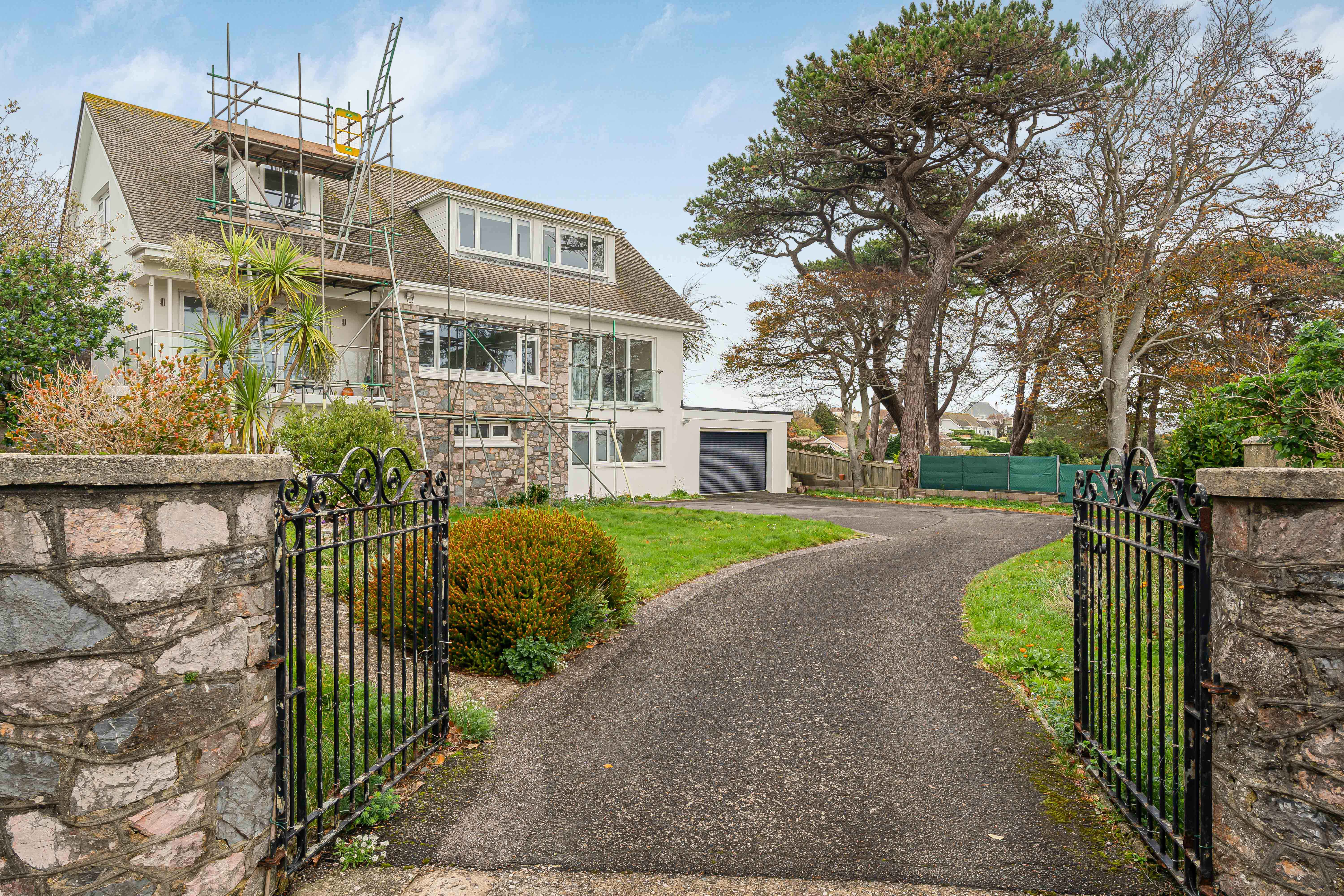 9, Whidborne Close, Torquay photo 3