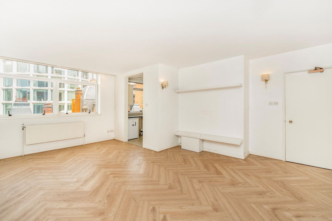 Flat 10, Christchurch House, Caxton Street, London photo 4