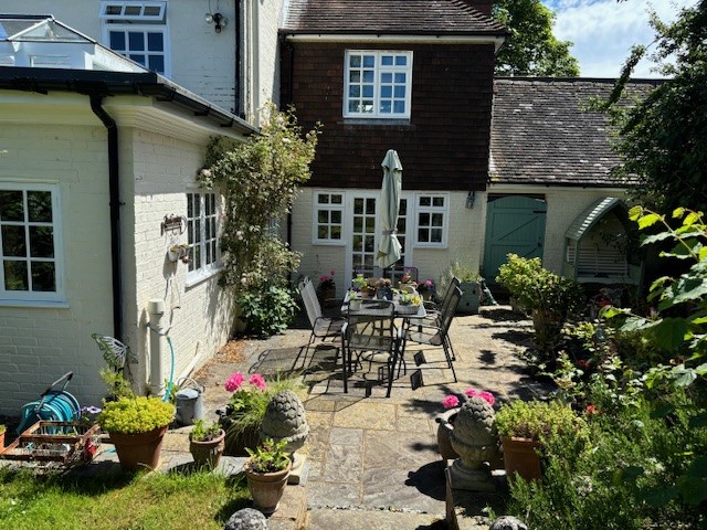 4, The Gardens, Cobham floorplan