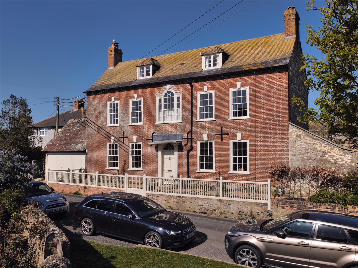 7 bedroom detached house for sale