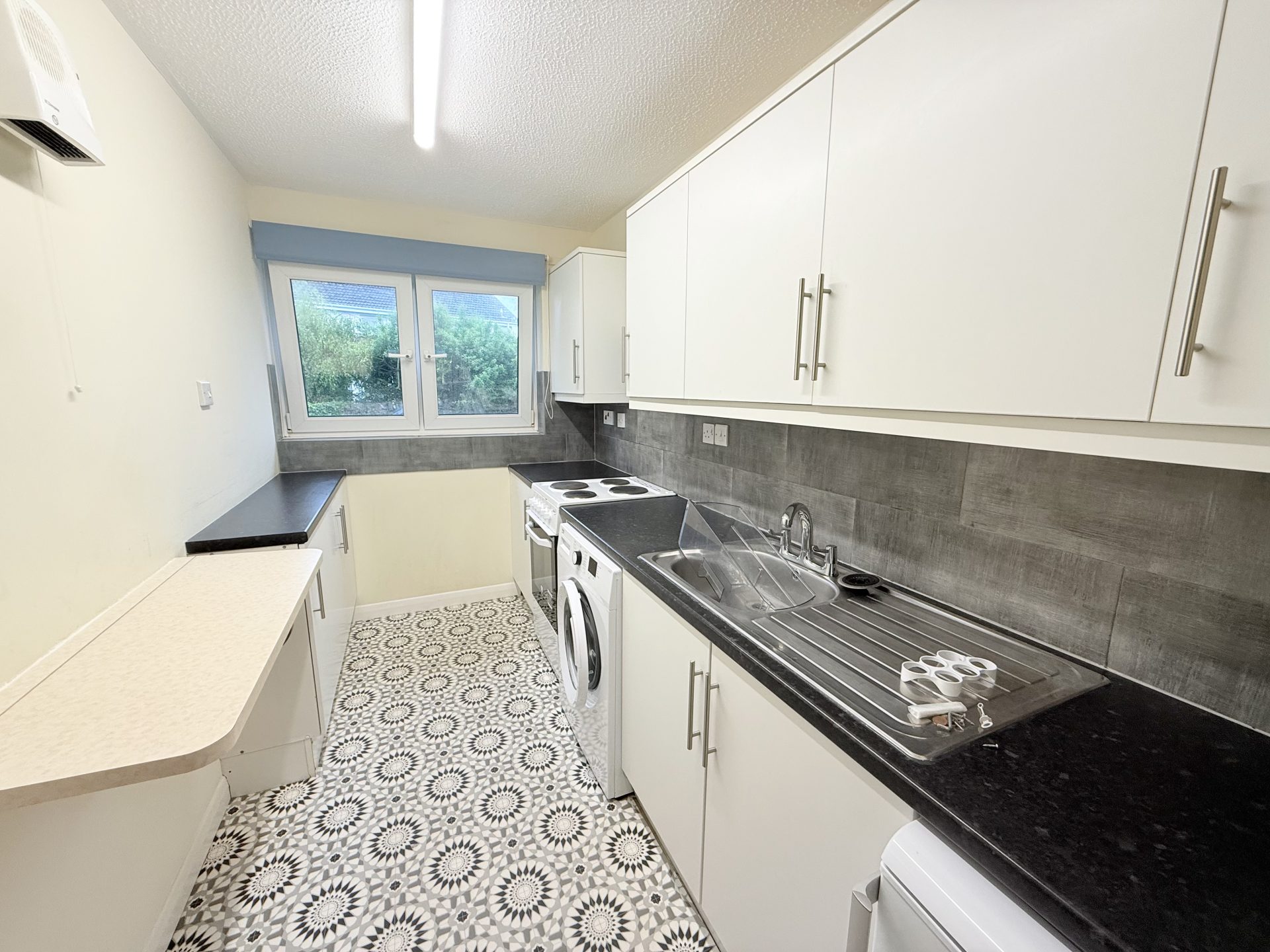 65, Rowanbank Avenue, Dumfries photo 5