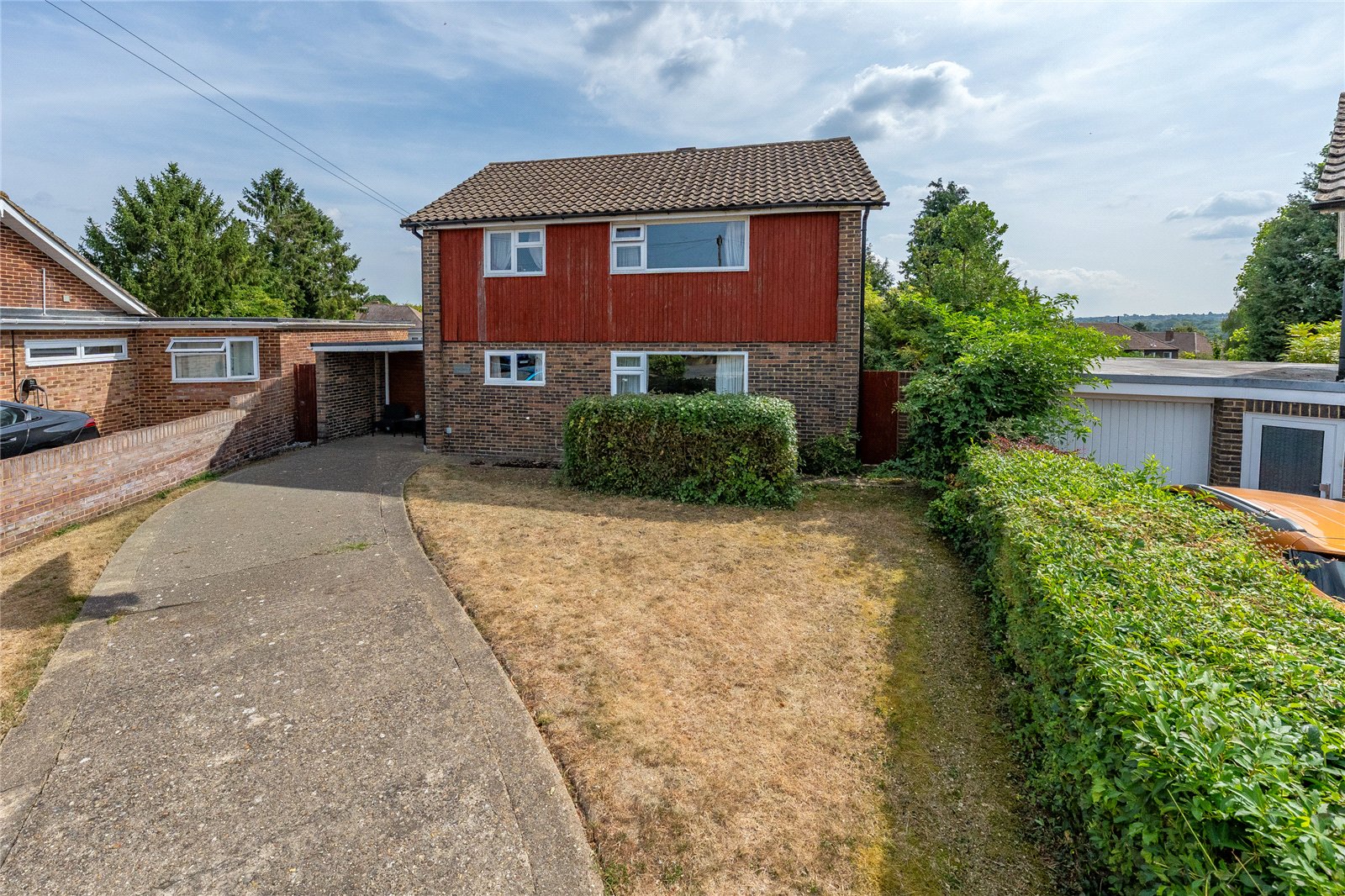 3 bed detached house for sale