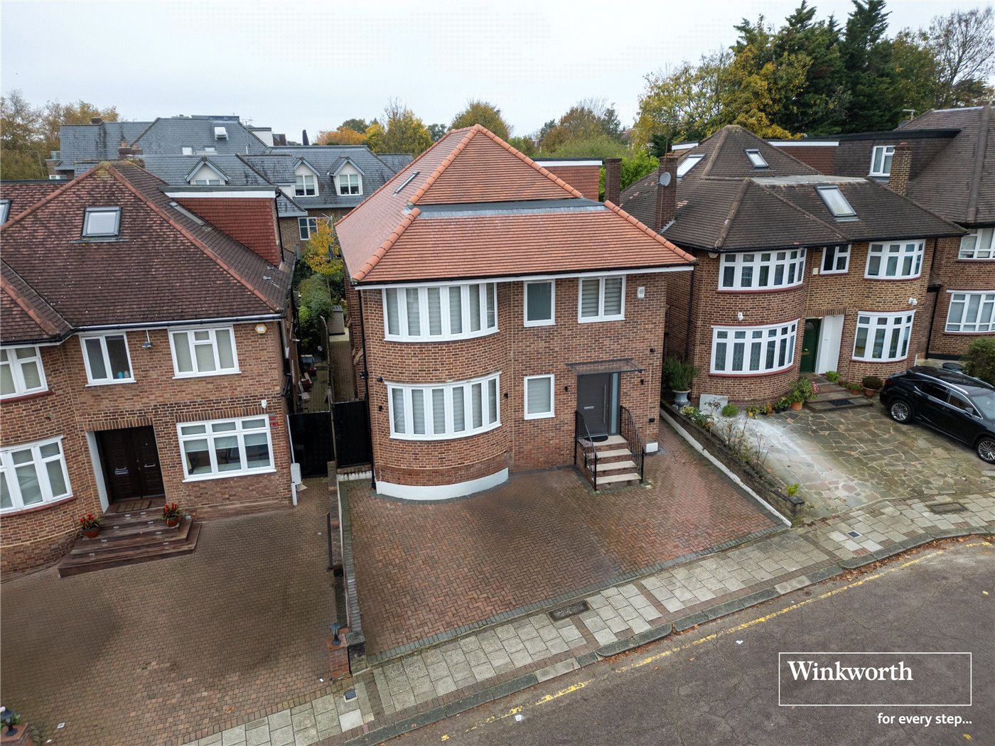 5 bedroom detached new house for sale 0
