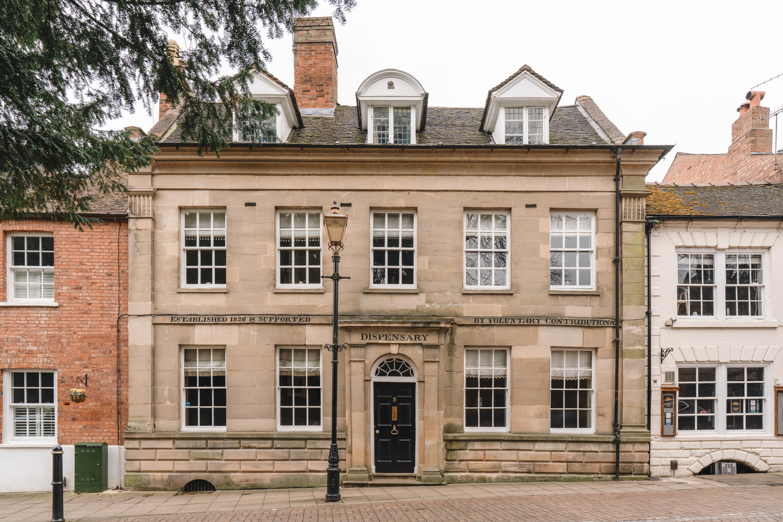 4 bedroom terraced house for sale 0