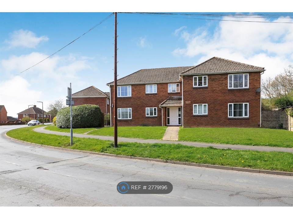 Maple Court, Rose St, Bilston photo 4