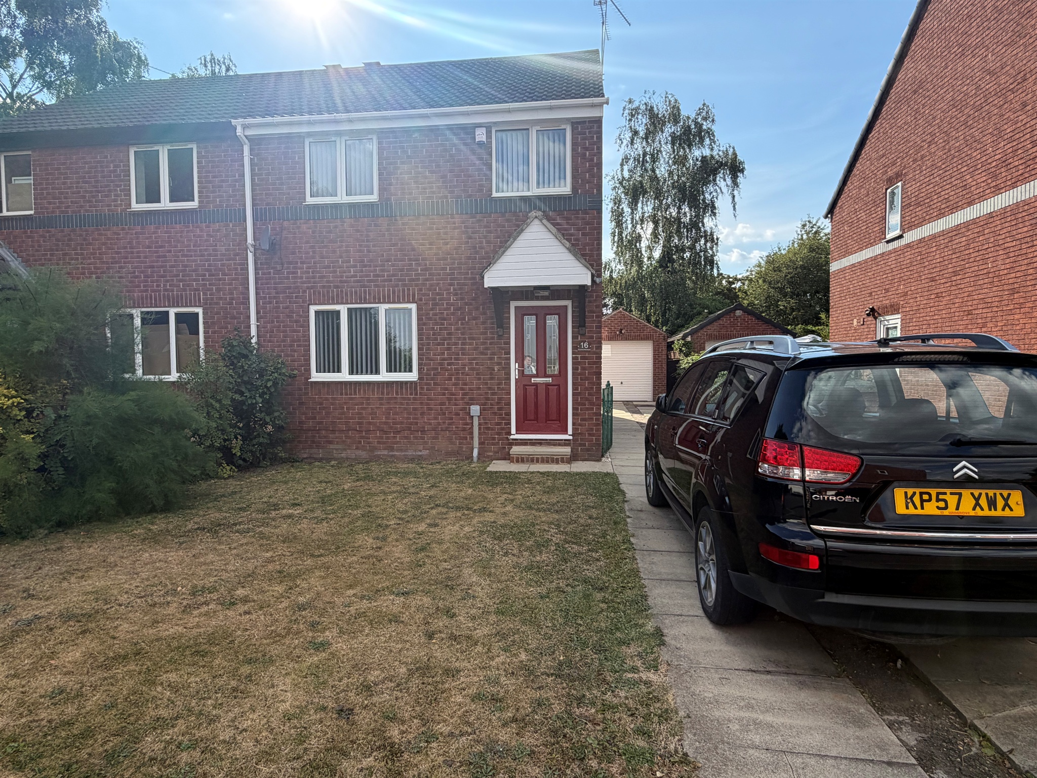 16, Lowfield Meadows, Rotherham photo 2