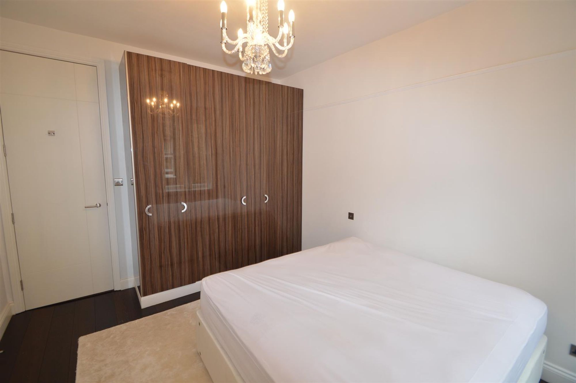 140 Worsley Road, London photo 5