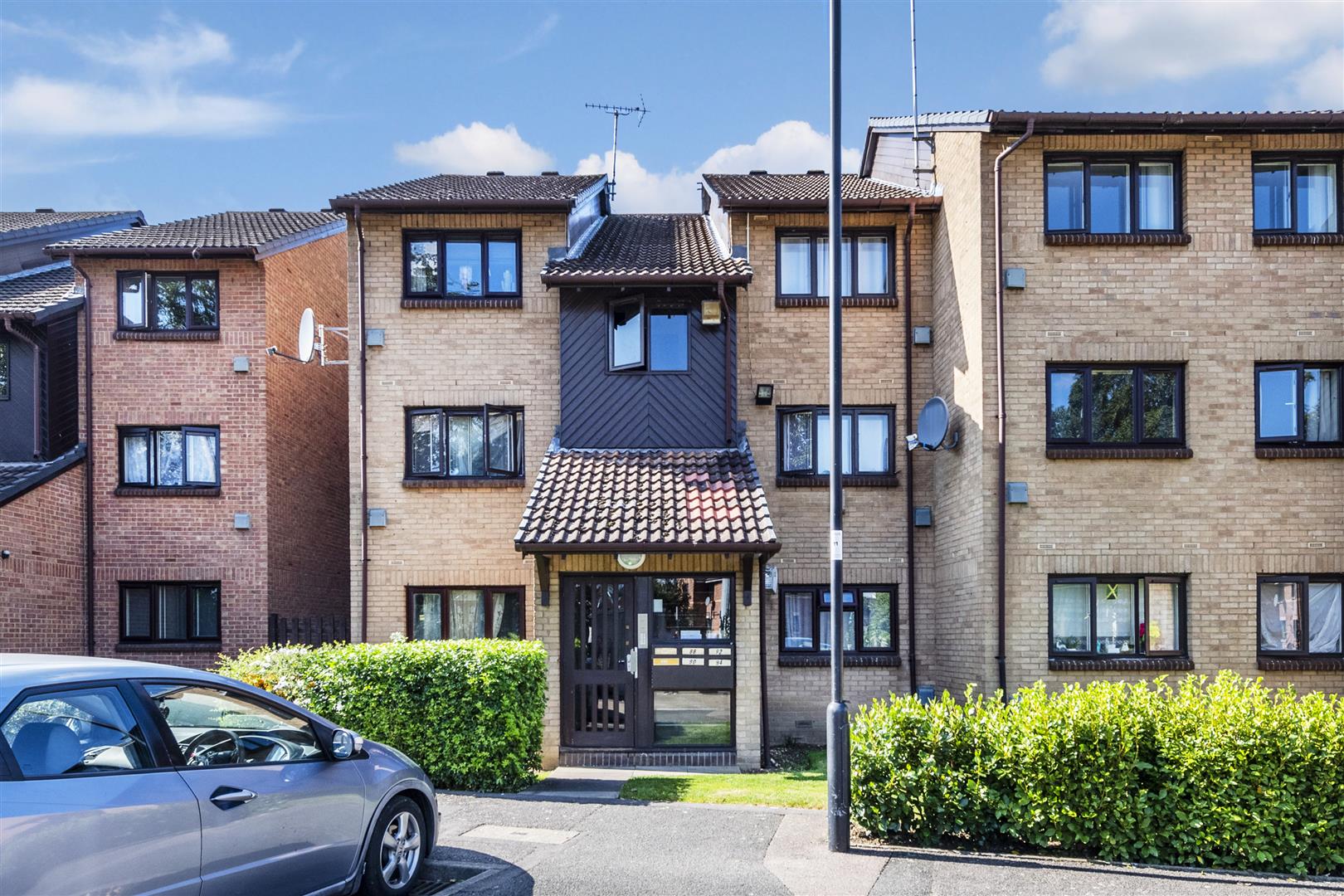 Free property report 84, Pycroft Way, London, N9 9XZ - Chimnie