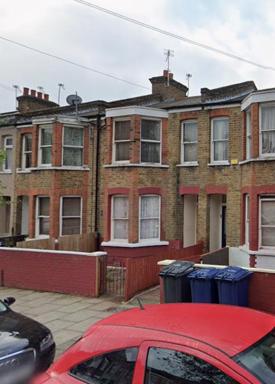 Shirley Gardens, Hanwell photo 2