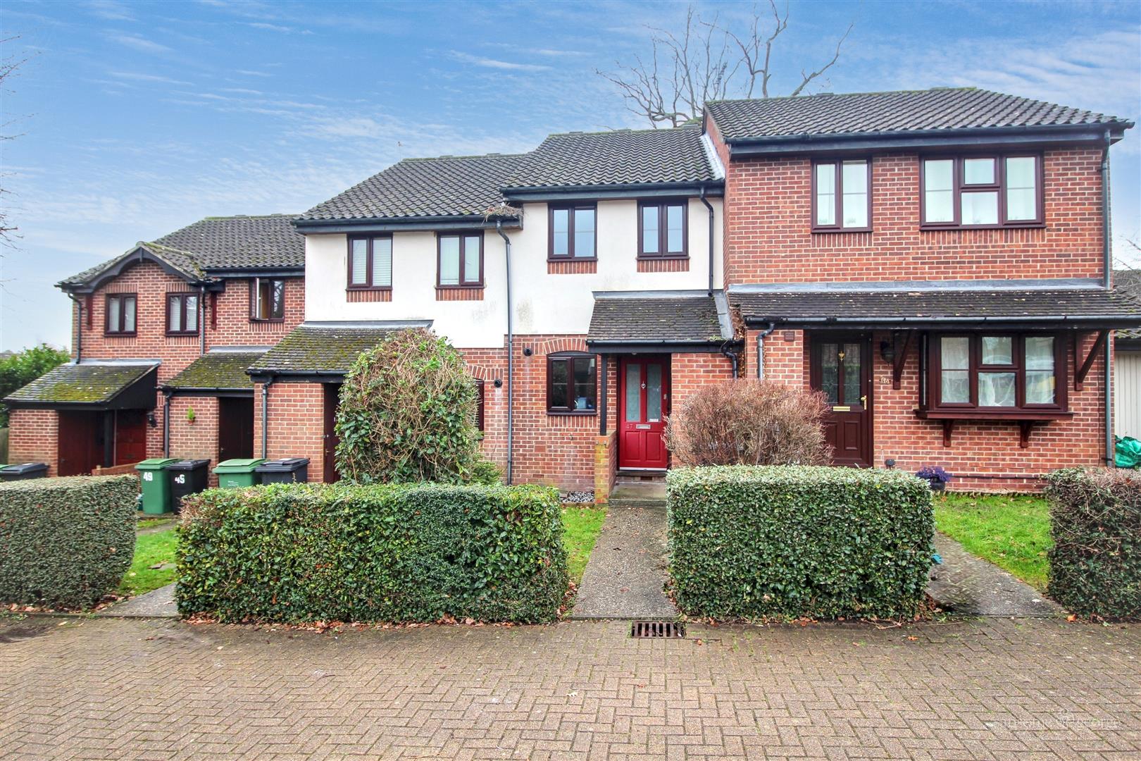 2-bed house on 47, Horseshoe Crescent, Reading, £325,000