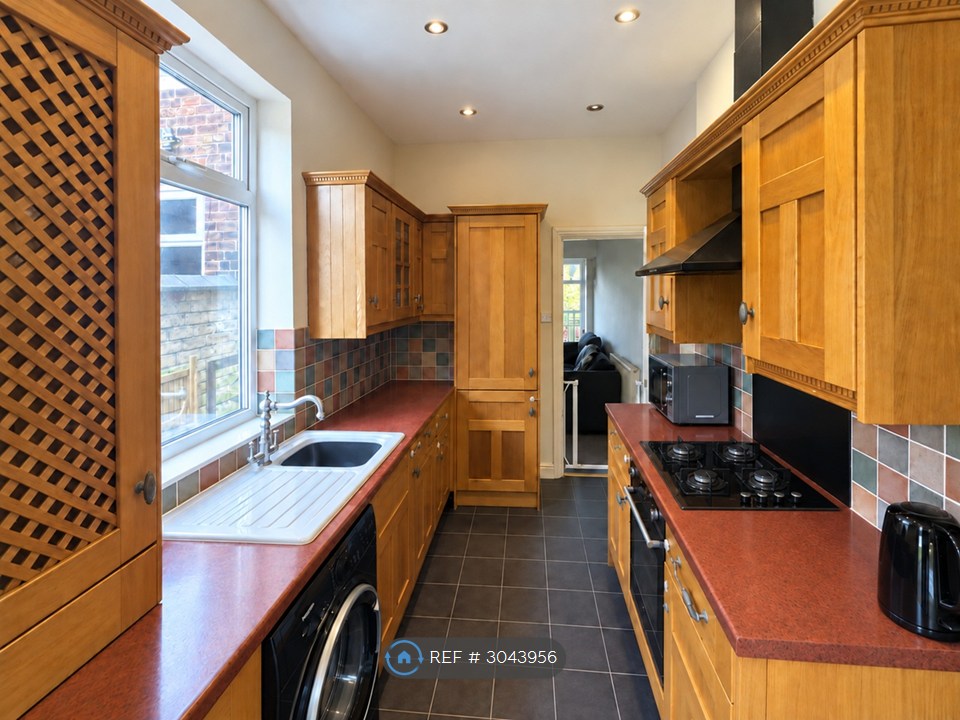 Hartshill Road, Stoke-On-Trent photo 5
