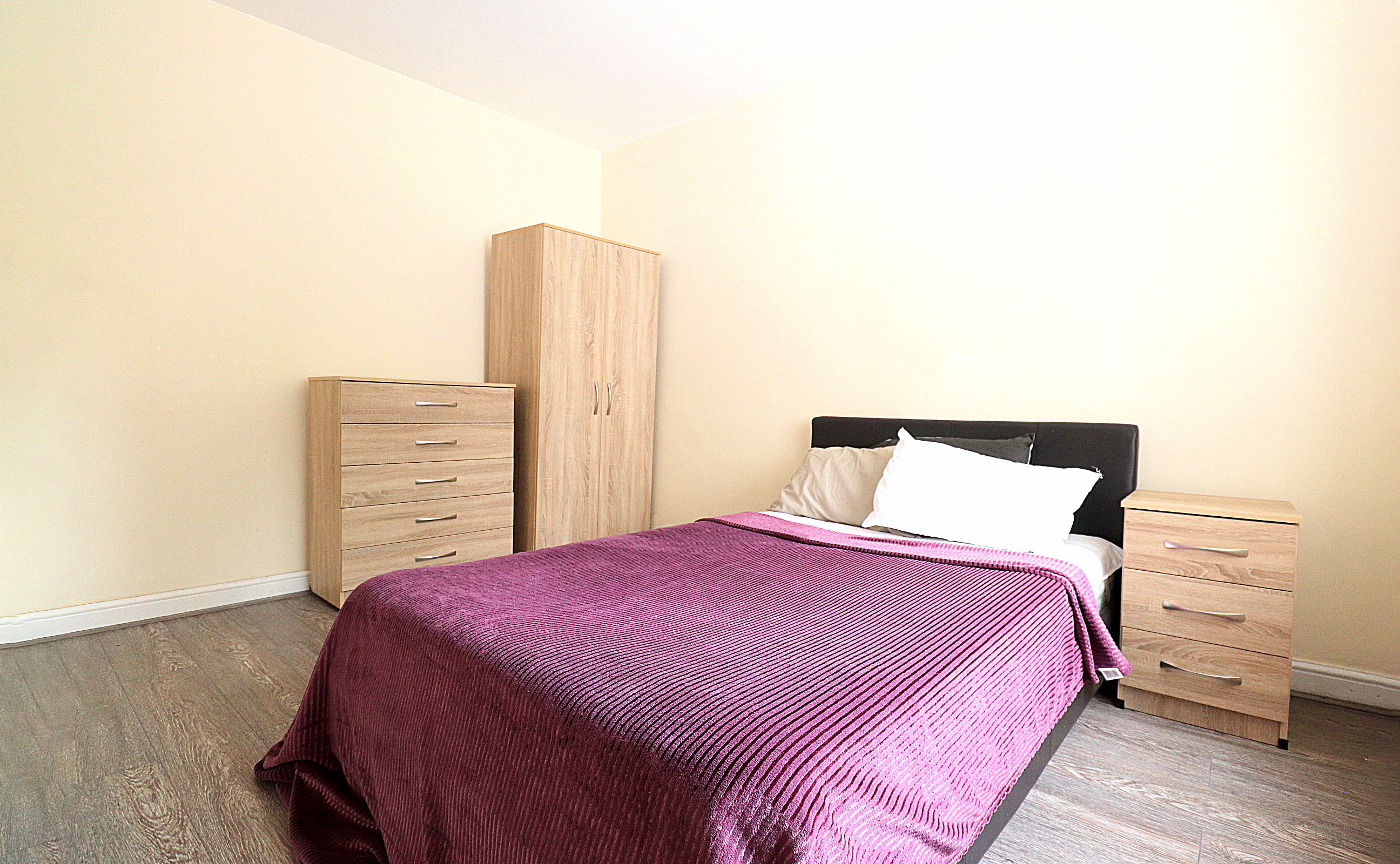 Room 2 1 Victoria Road, Bedford photo 5