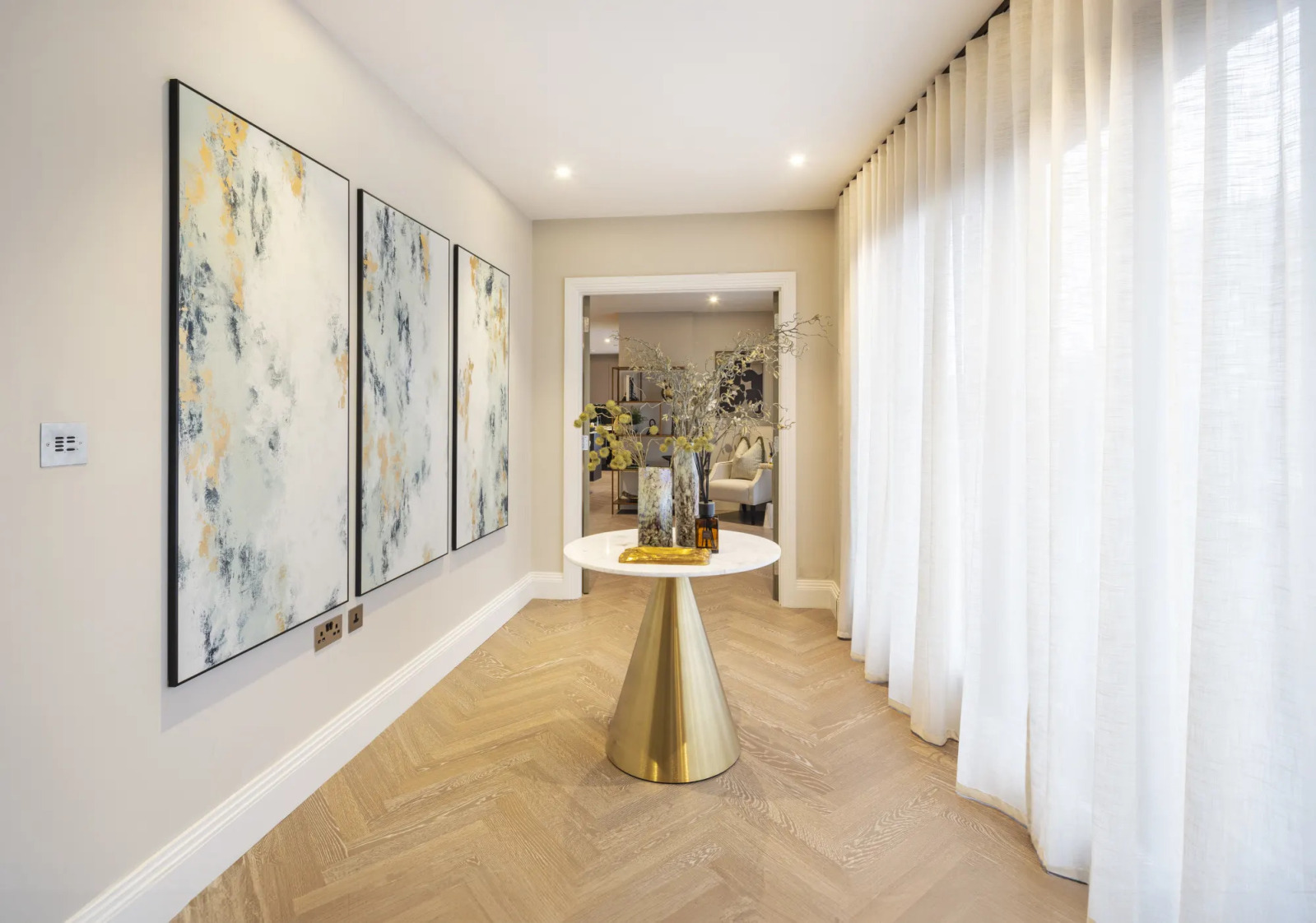 2 bedroom new flat for sale 0