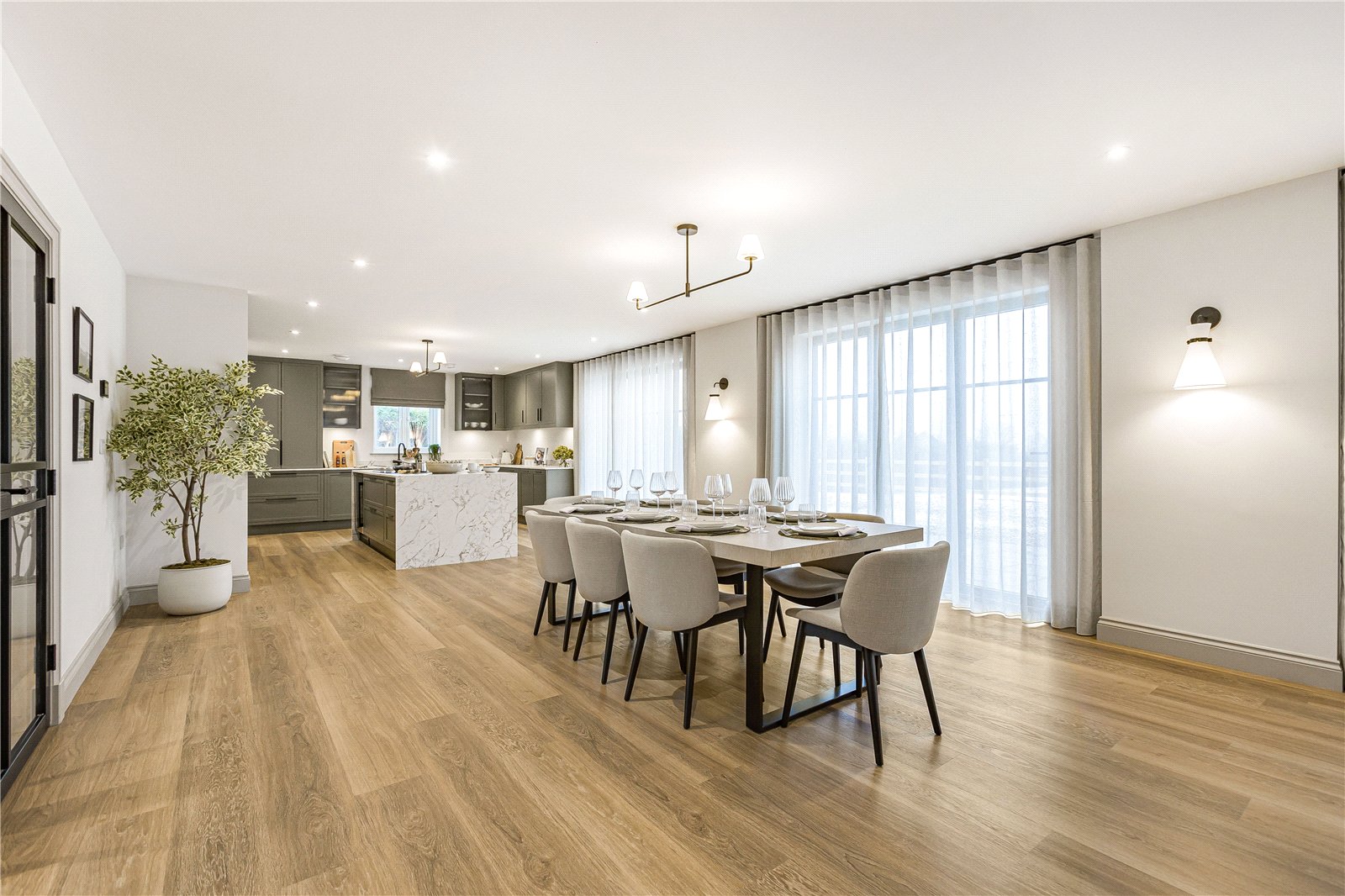 5 bedroom detached new house for sale 0