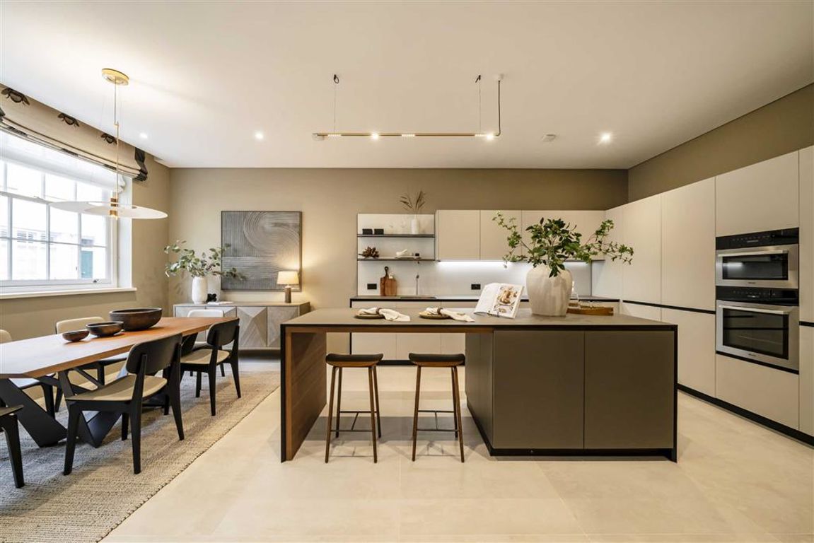 4 bedroom property for sale 0
