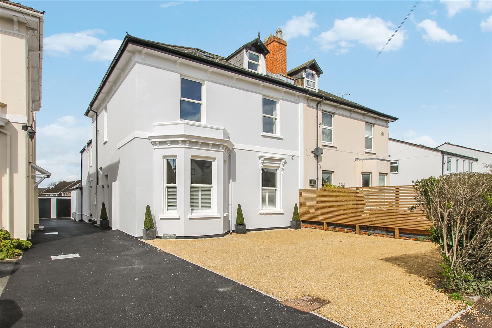 5 bedroom semi-detached in CHELTENHAM