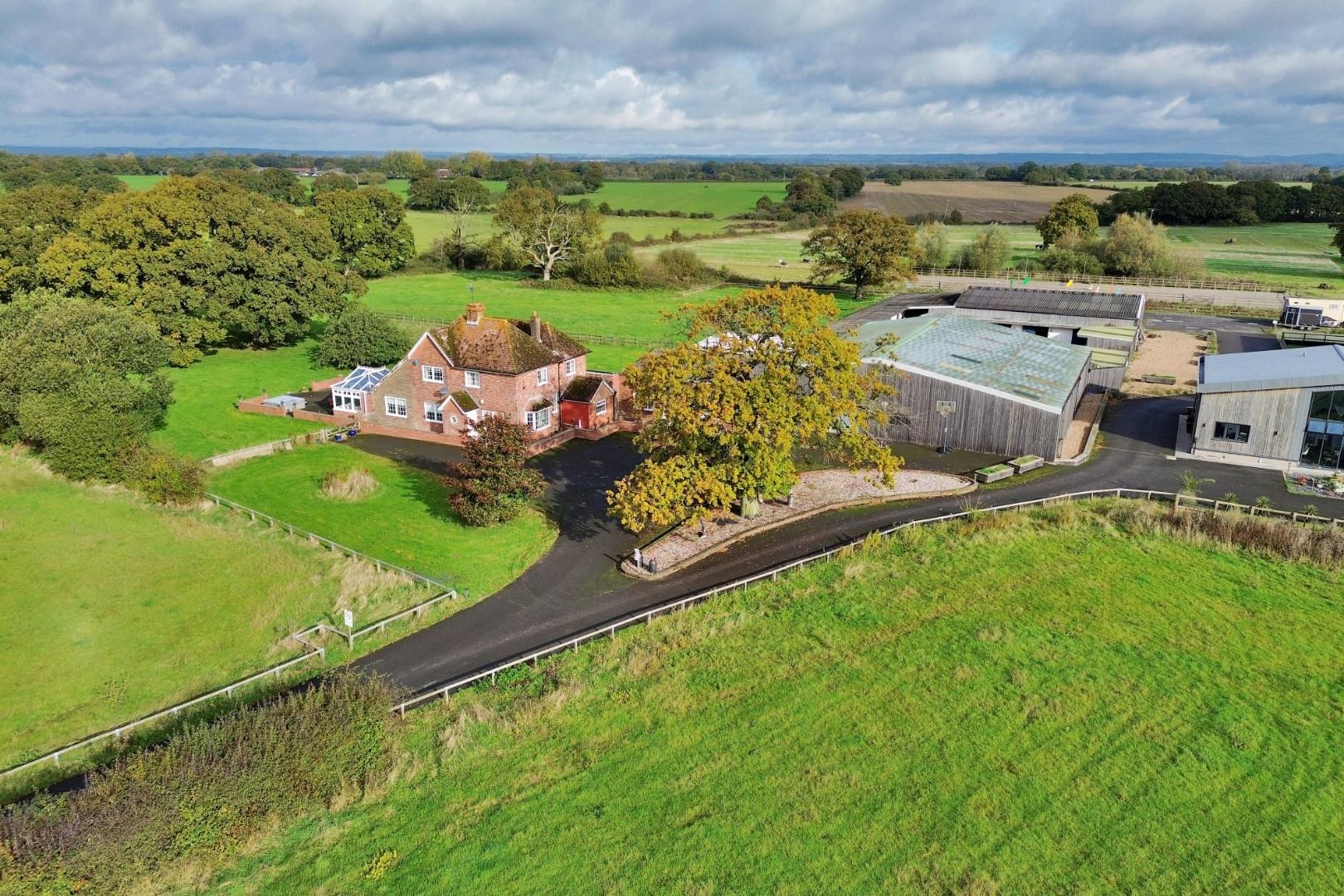 4 bedroom property for sale 0