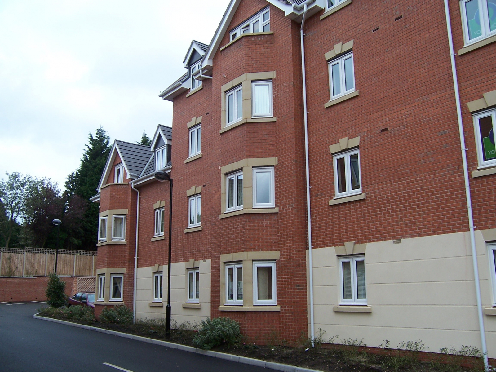 3 Burbage House, Southfield Road, Hinckley photo 2