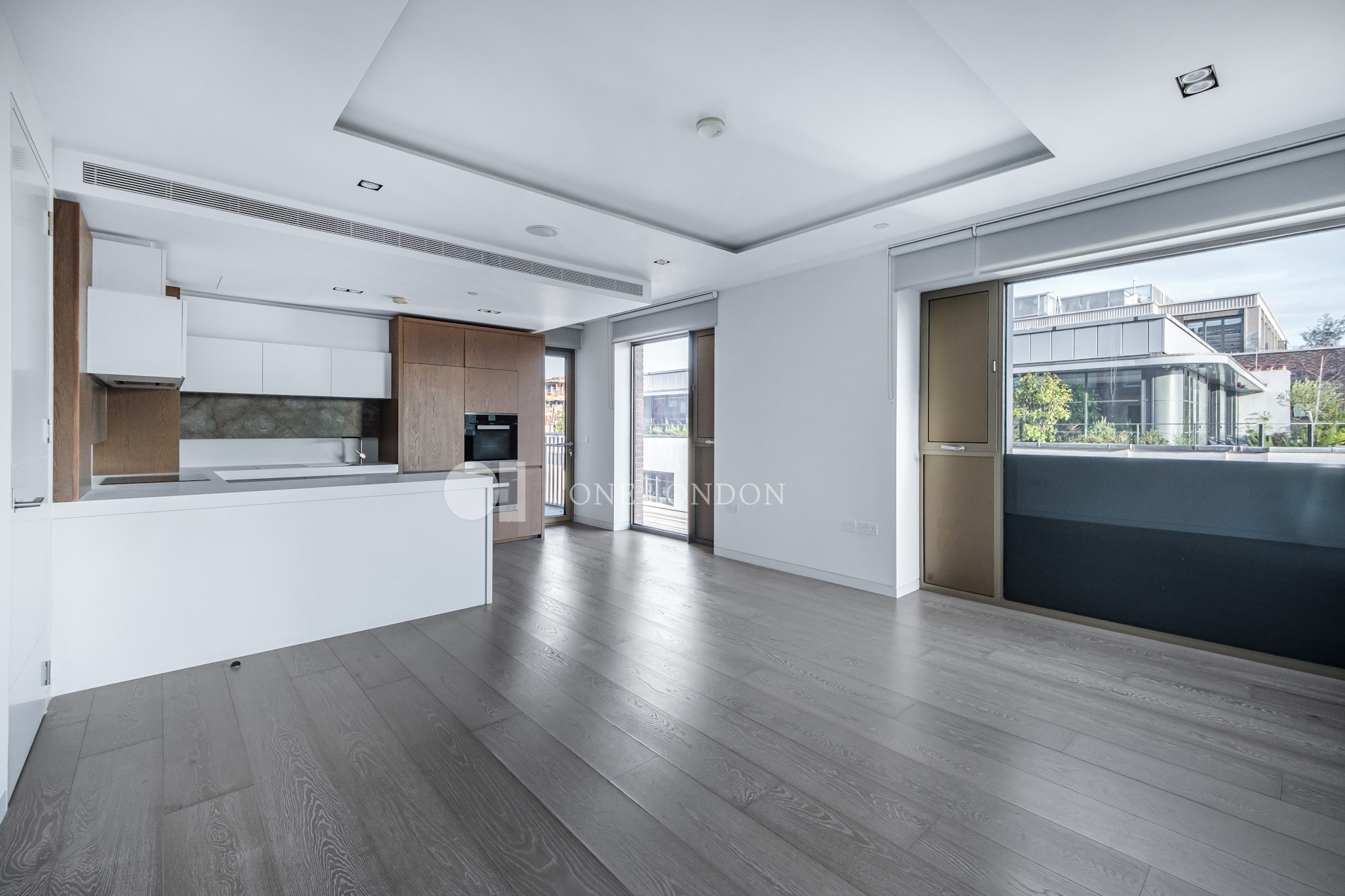 3 bedroom flat for sale 0