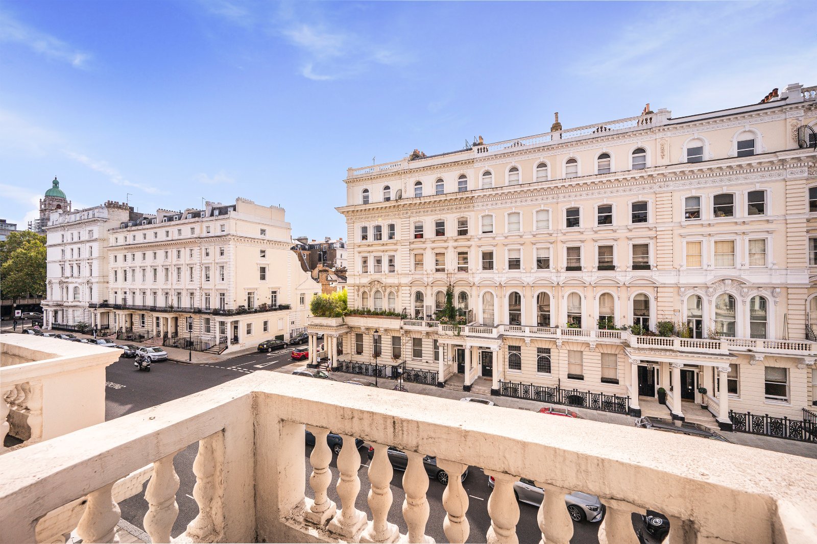 2 bedroom flat for sale 0
