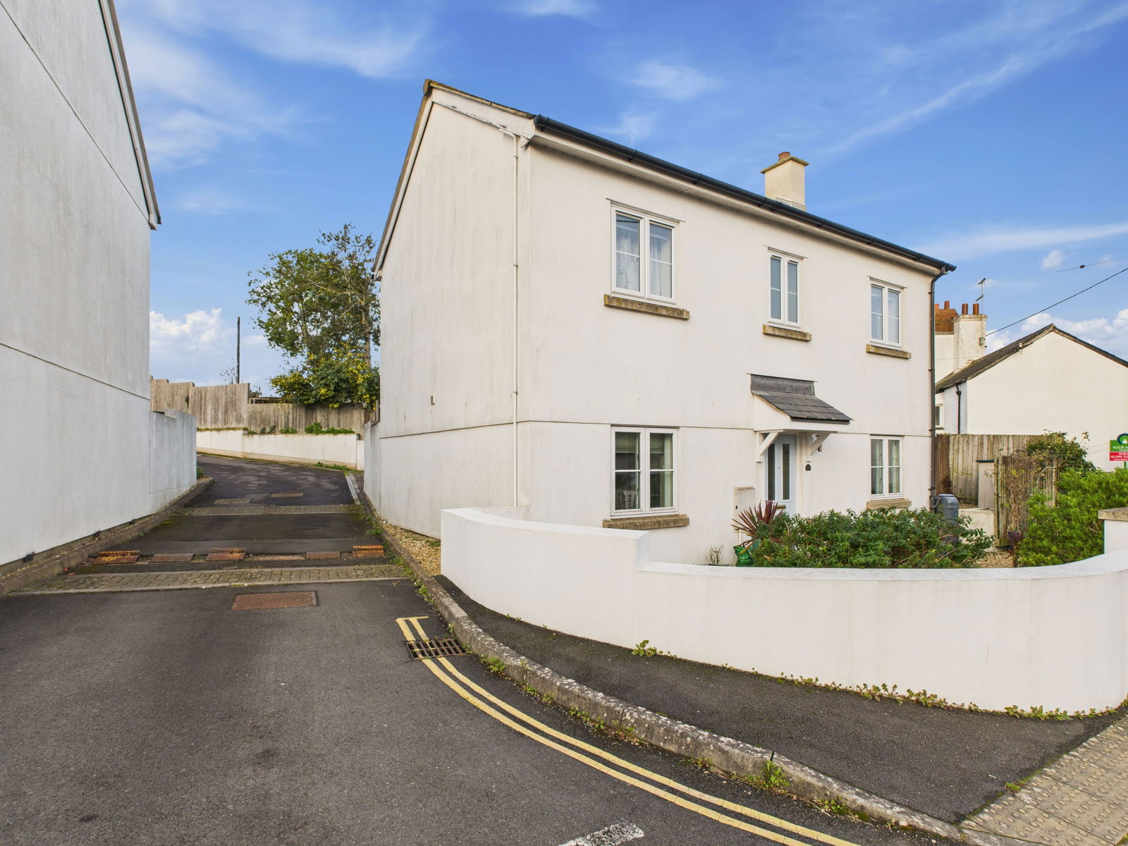 2-bed flat on 9, Sidford Cross, Sidford, £170,000