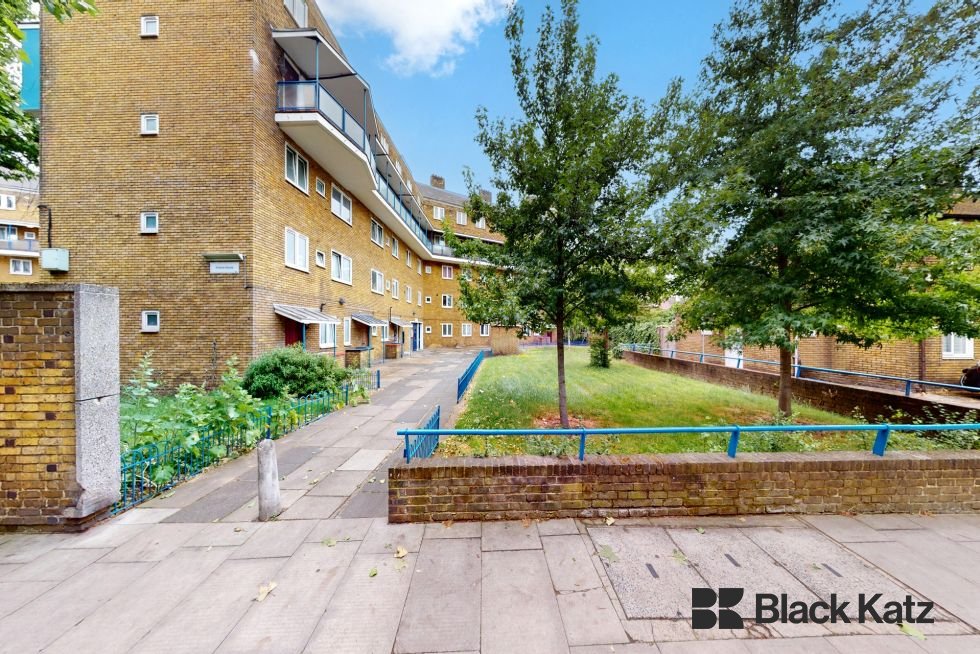Burbage Close, London photo 2