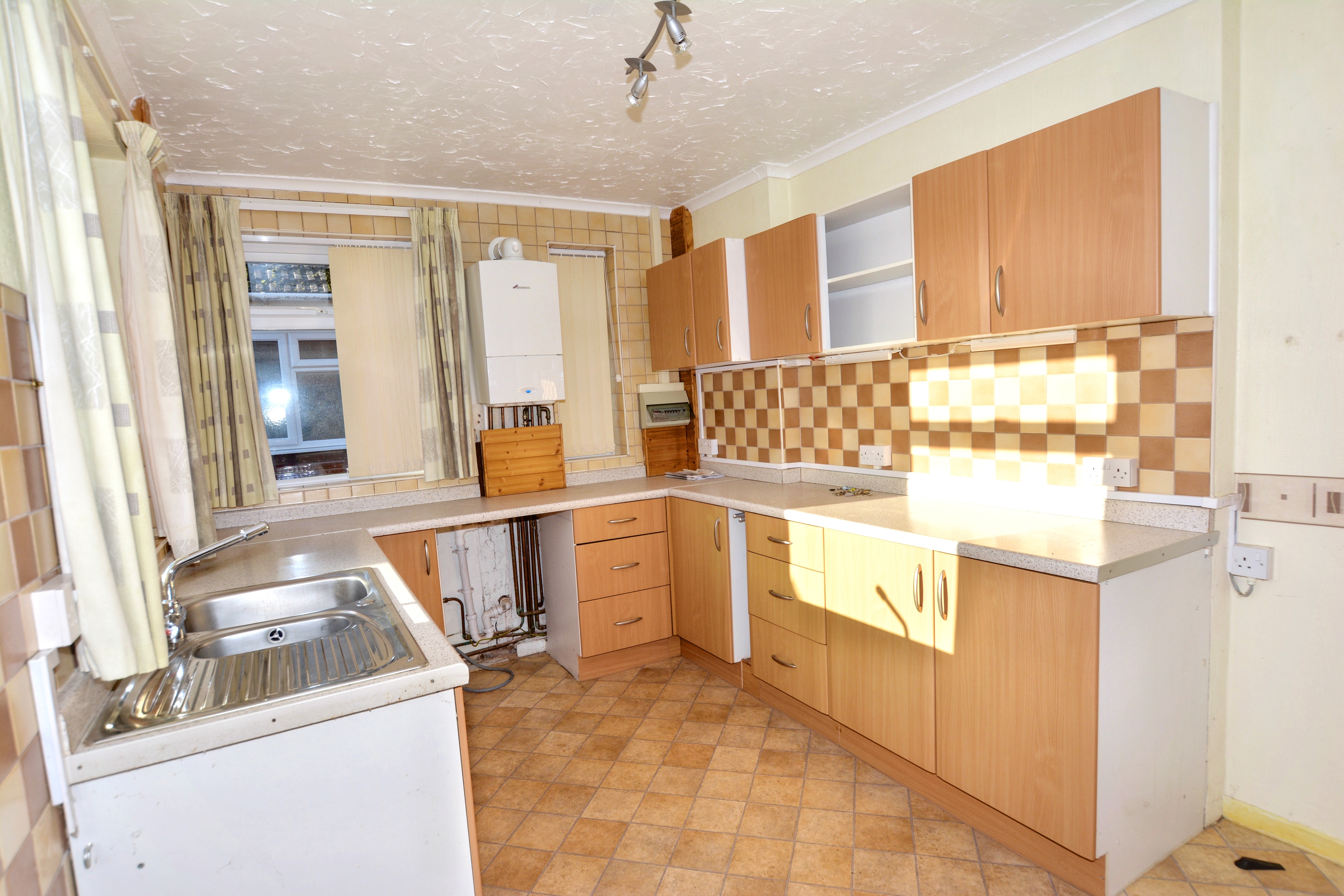 83, Grange Road, Newark photo 4
