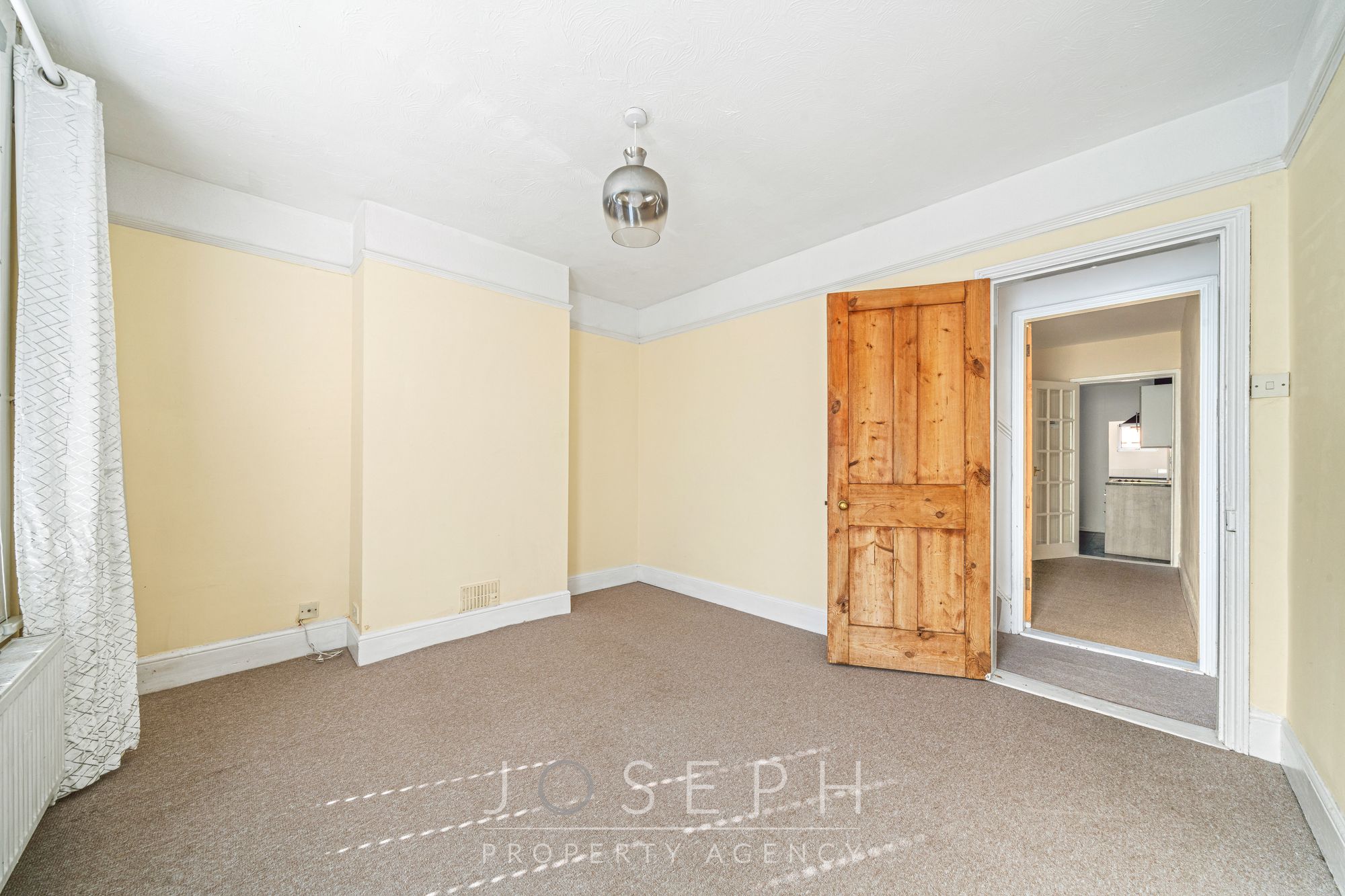 31 Alston Road, Ipswich photo 3