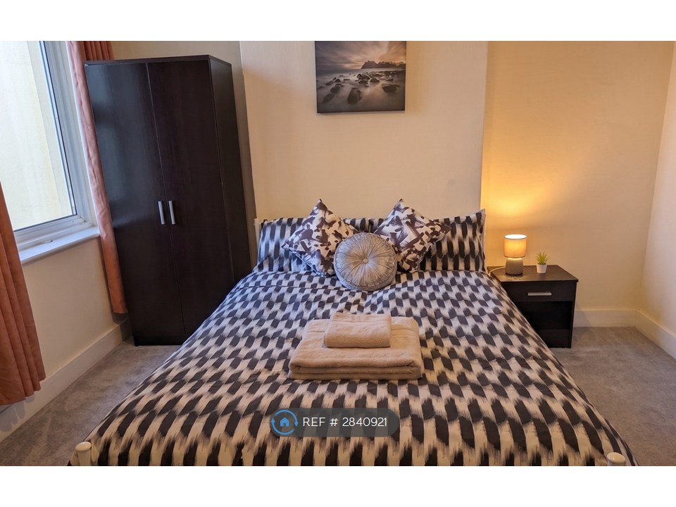 1-bed house on Salisbury Avenue, Westcliff-On-Sea, £680/mo
