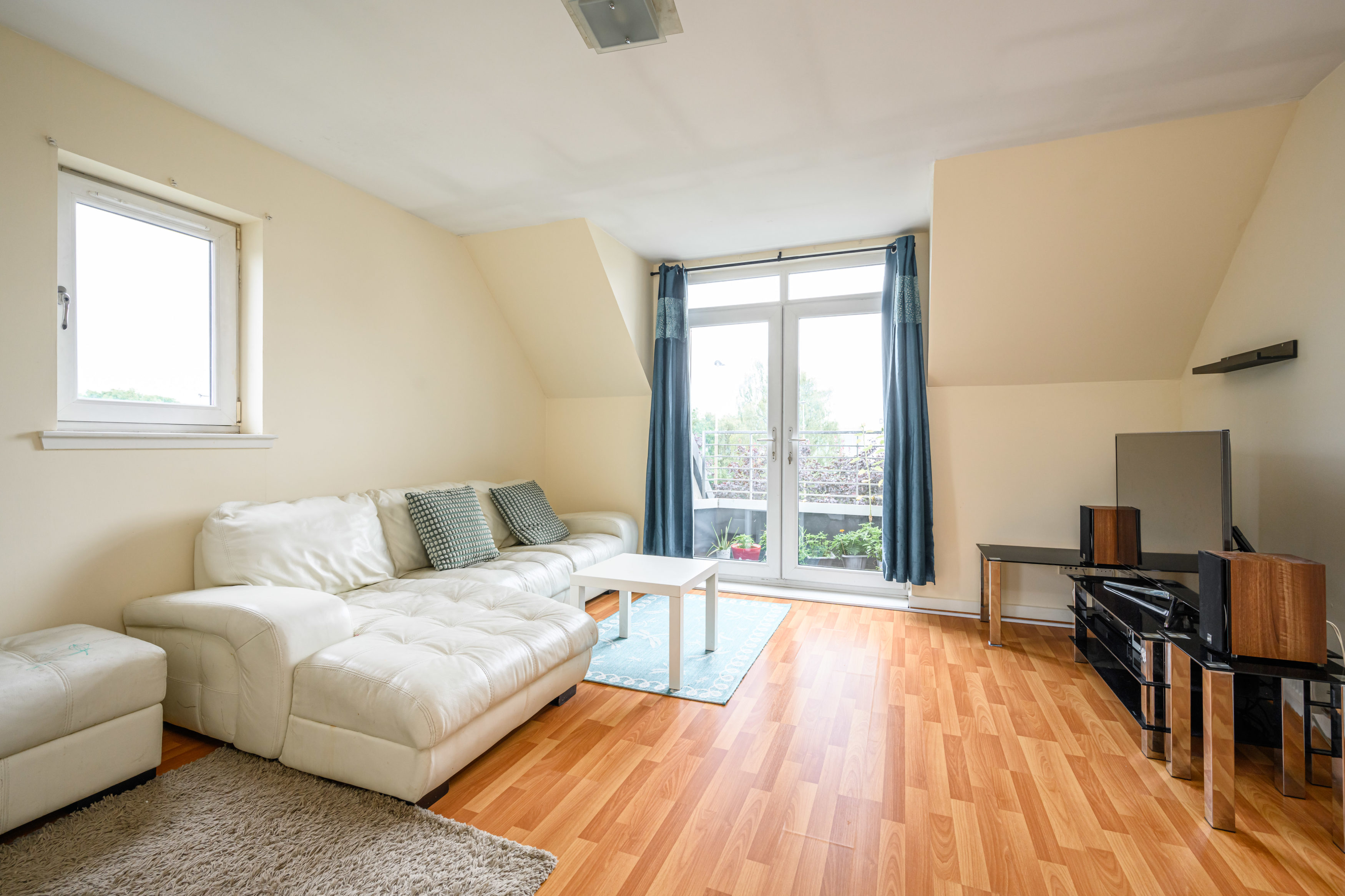 Photos of 162/8 Glasgow Road, Edinburgh EH12 65342422 PrimeLocation