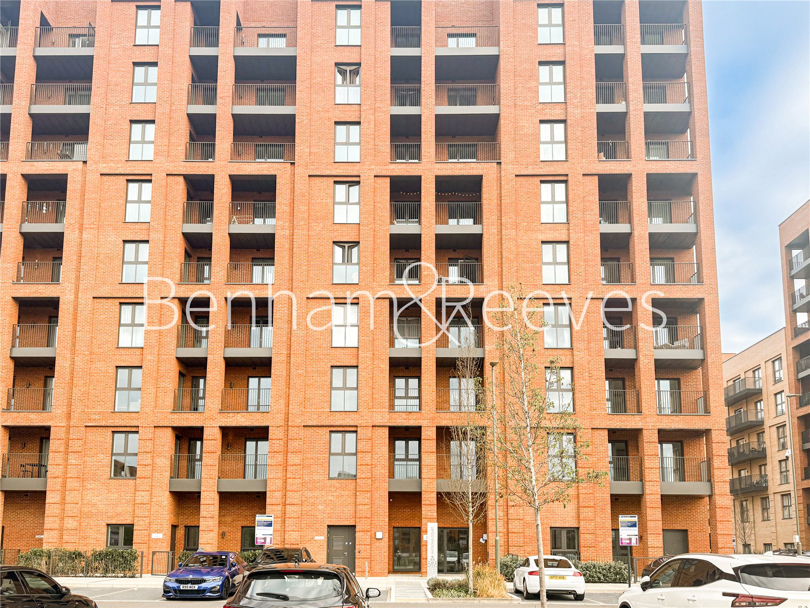 Flat 31, Watsonia Court, 3, Westray Drive, London photo 4