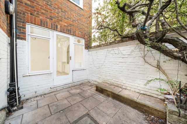 9, Randolph Mews, London photo 4