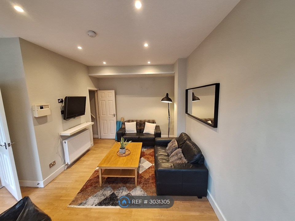 Beechwood View, Leeds photo 4