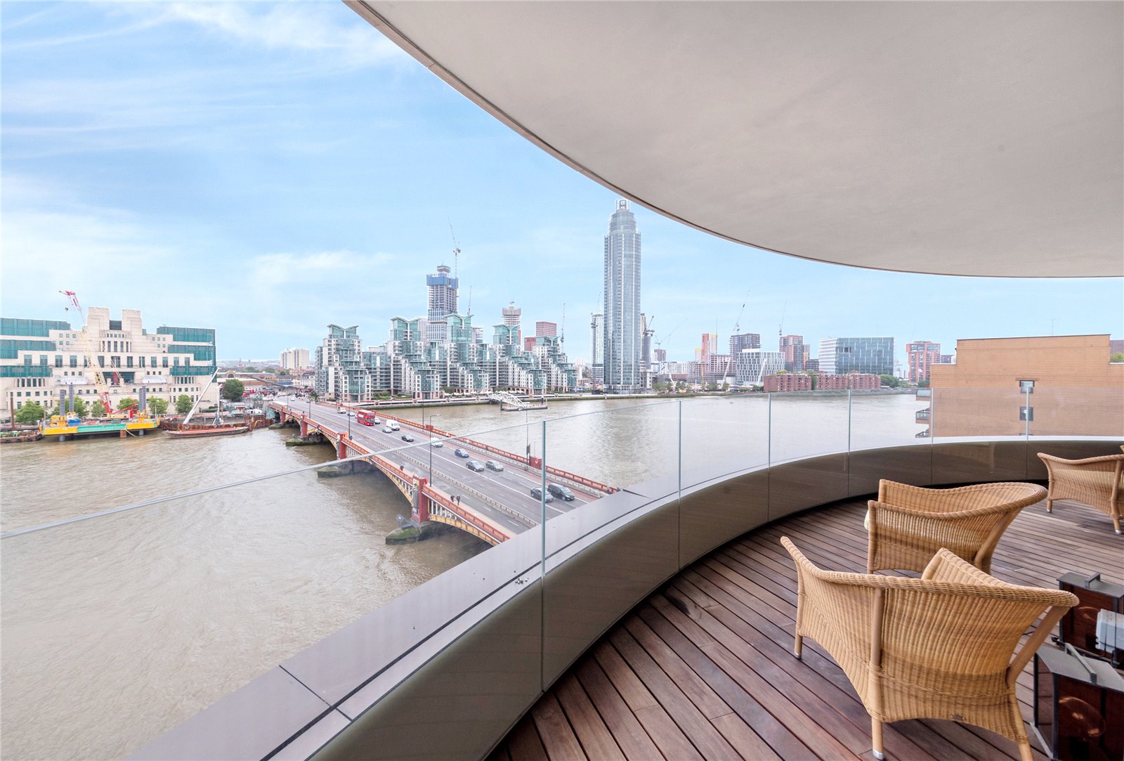 3 bedroom flat for sale 0