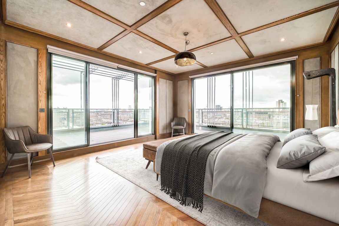 4 bedroom flat for sale 0