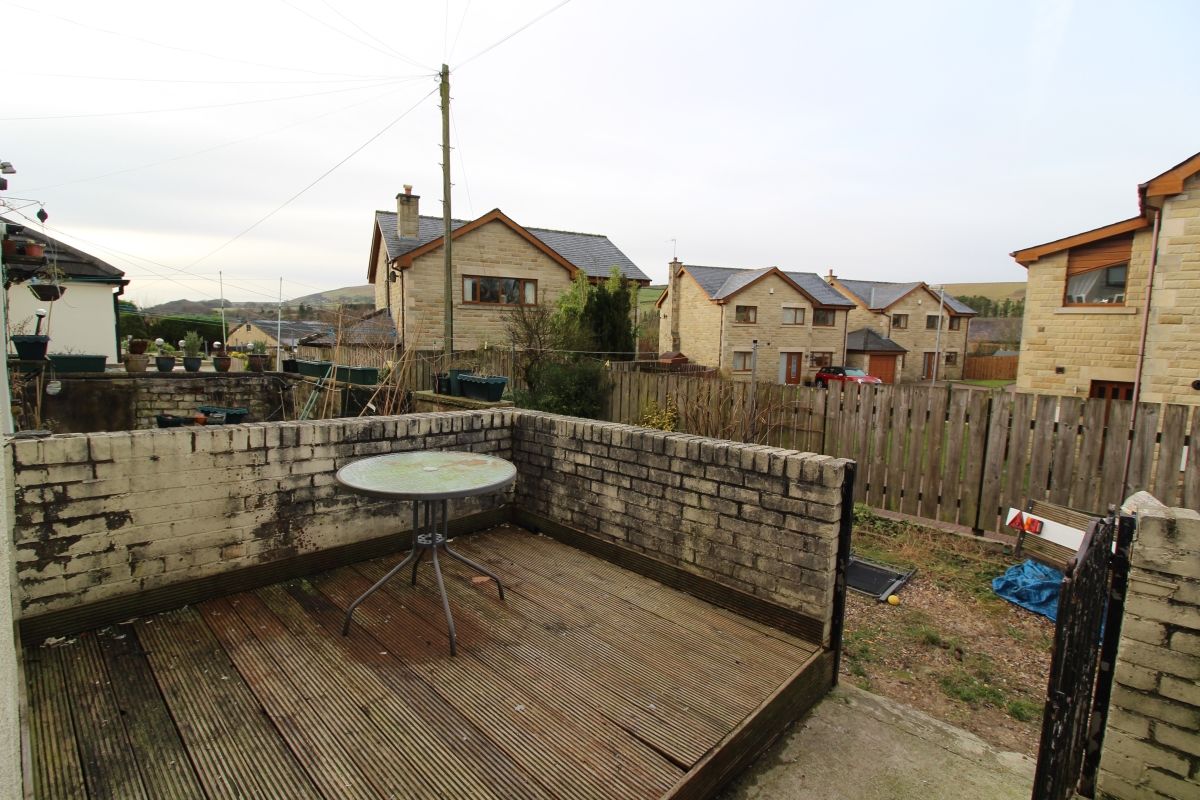 3 Bedrooms Terraced house for sale in Burnley Road, Rossendale BB4