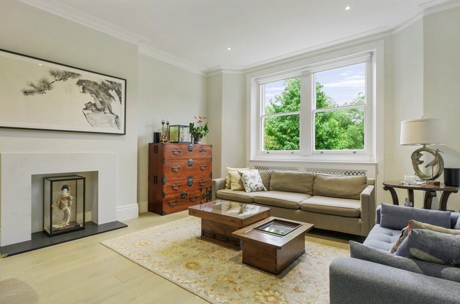 3 bedroom flat for sale 0