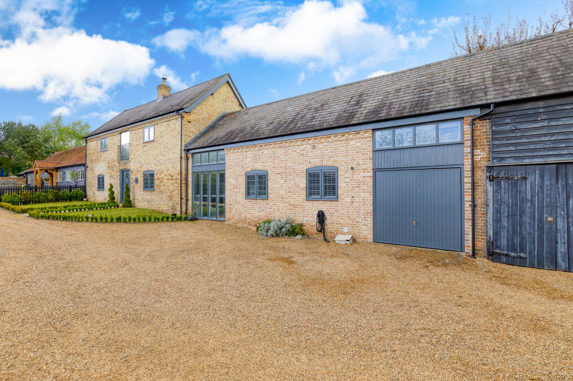 5 bedroom barn conversion for sale in Rennesley Stables, Wadesmill, Nr