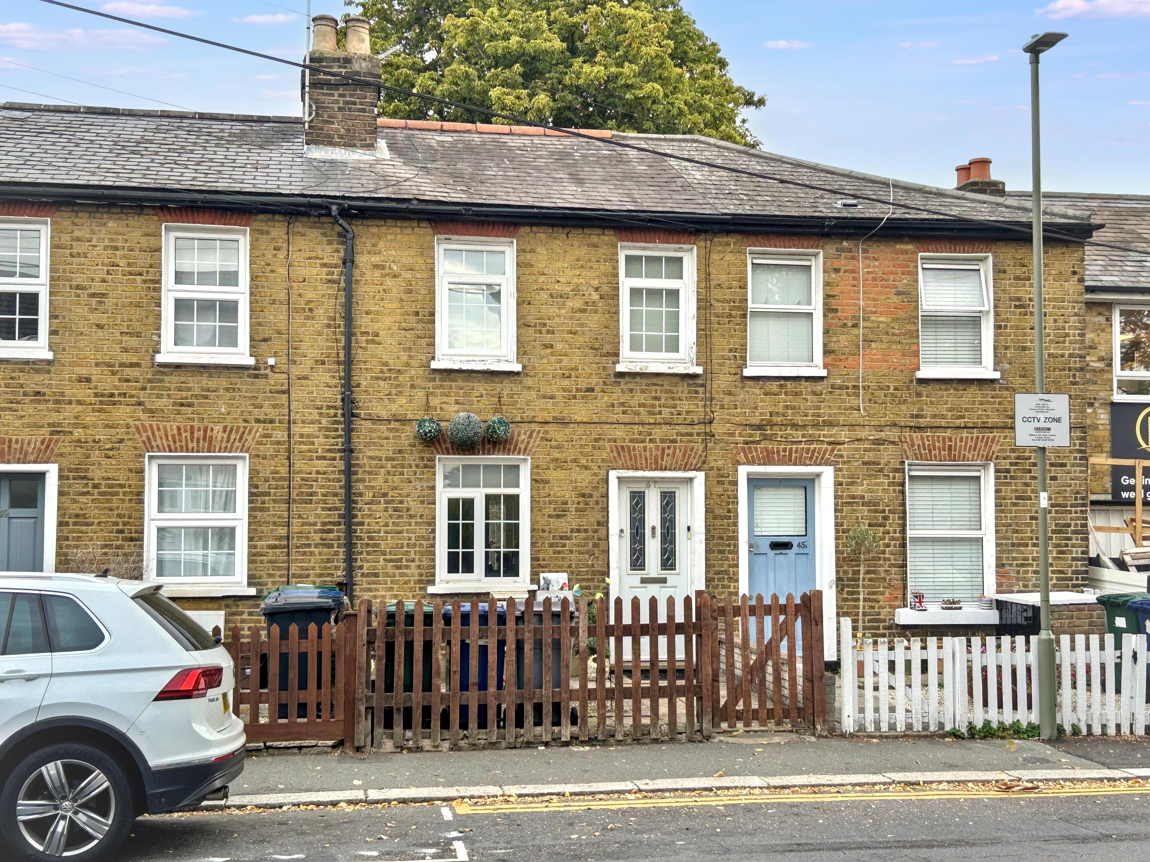 47, Lodge Lane, London photo 4