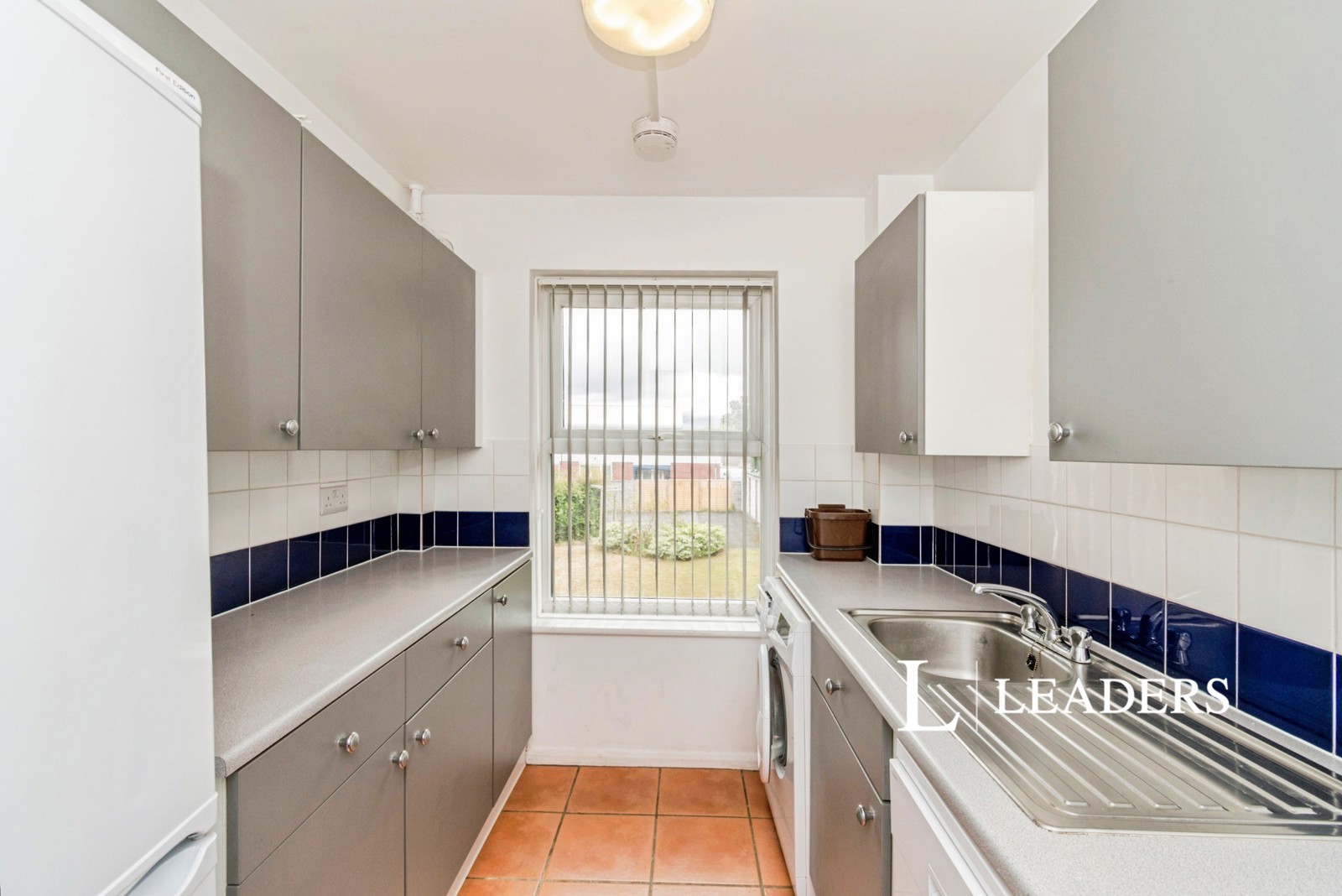 Flat 4, Elm Court, 362, Spring Road, Hampshire photo 4
