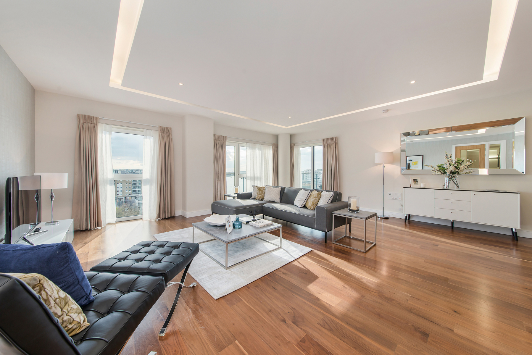 3 bedroom flat for sale 0