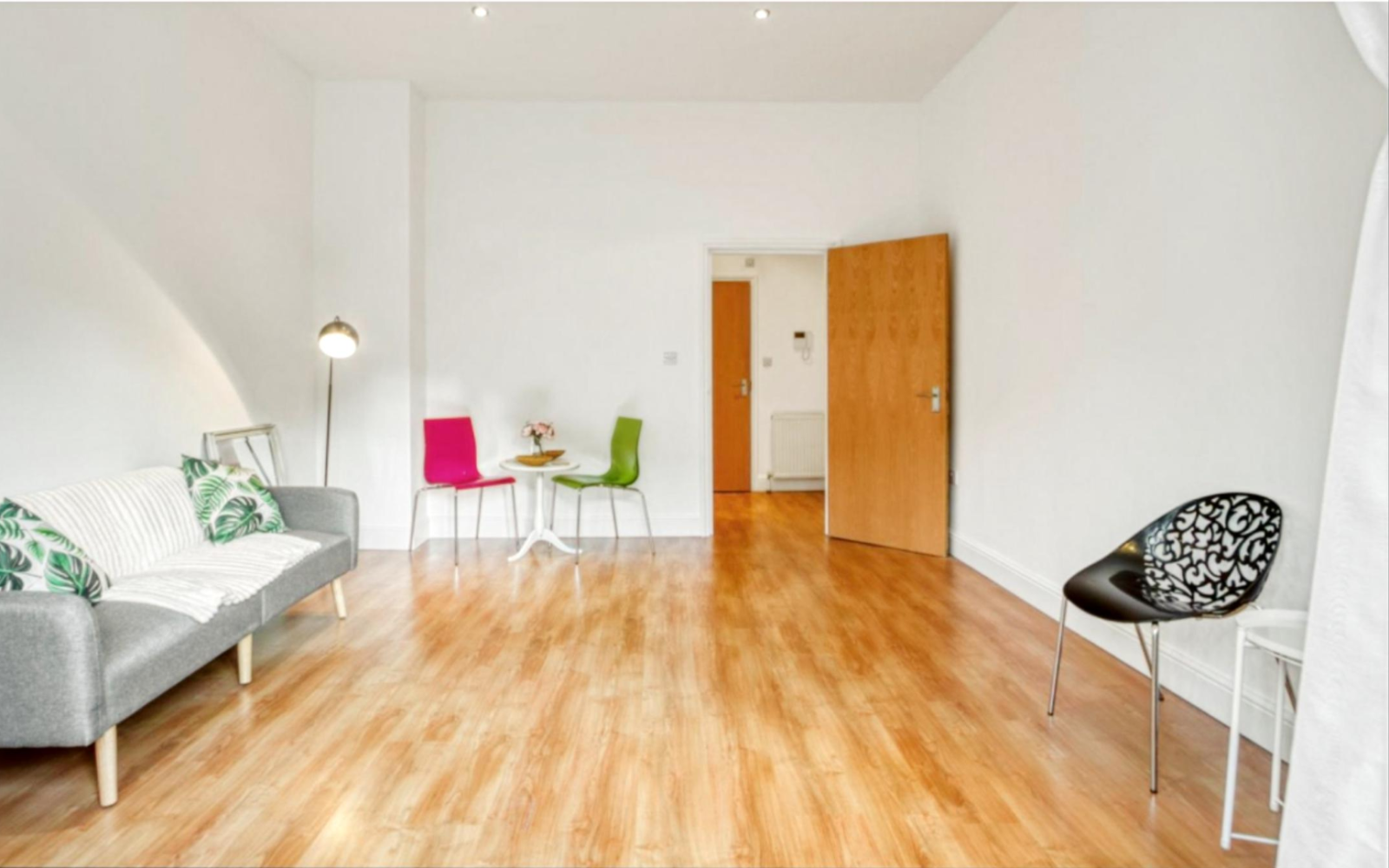 Flat 4, 7 Park Road, London photo 4