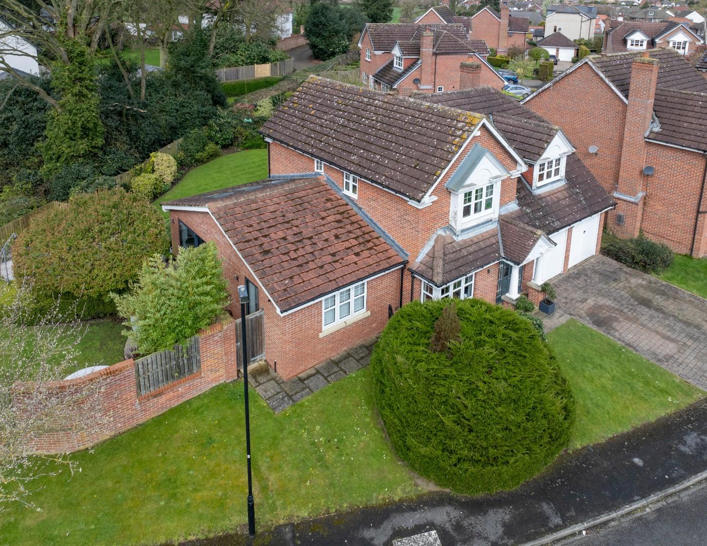 Photos of Manor Farm Close, Copmanthorpe, York YO23 - 67093525 ...