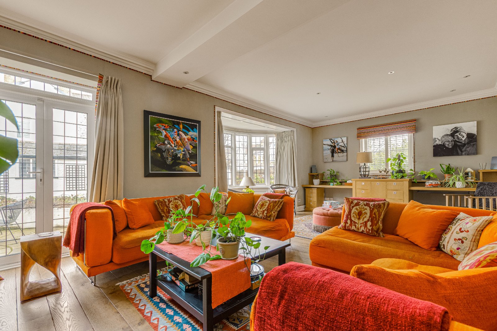 5 bedroom detached house for sale 0